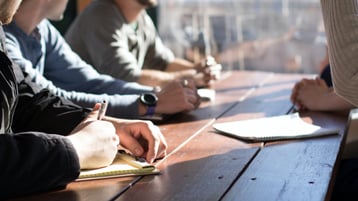 7 Questions You Should Ask After The Interview logo